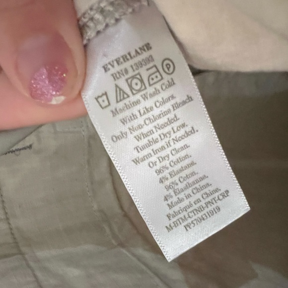 Everlane 31x30 Air Chinos in Stone - Picture 6 of 10